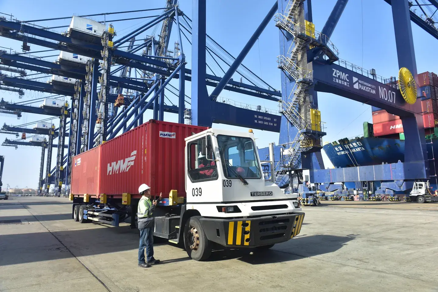 New Line Freight Systems On-Ground Operations and Licensed Port Supervision at Karachi Port